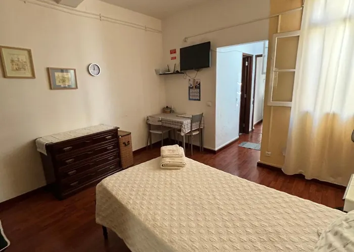 Cc39-q6 Alloggio in famiglia Funchal (Madeira)